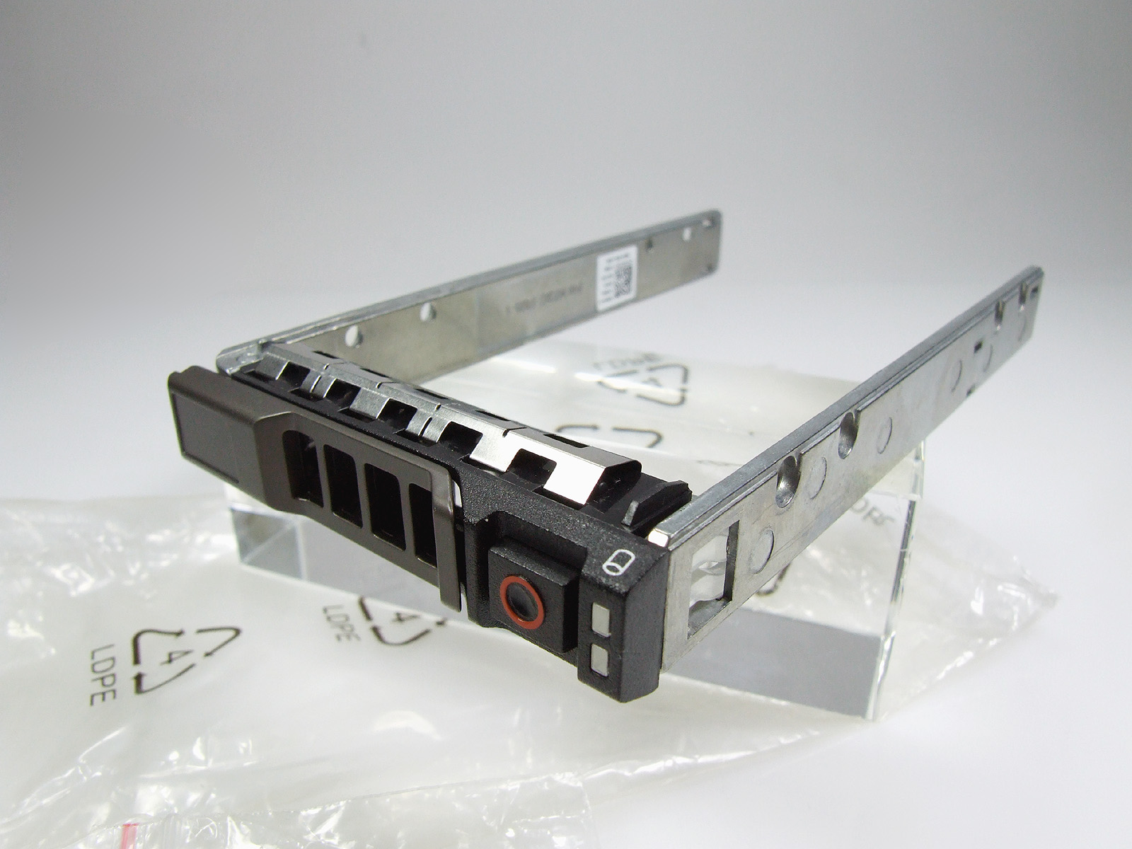 DELL PowerVault MD3260i 2.5" SFF hot-plug rámeček